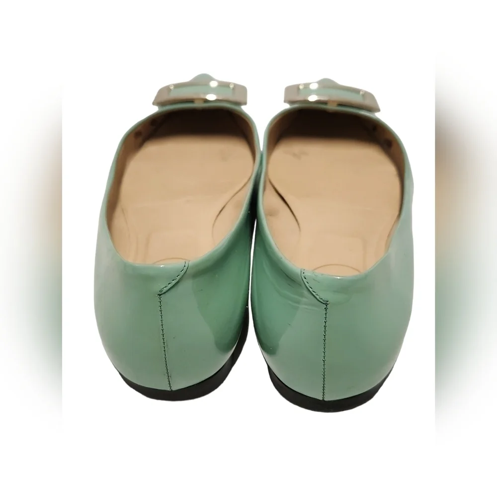 Roger Vivier Patent Flats SZ 36‎